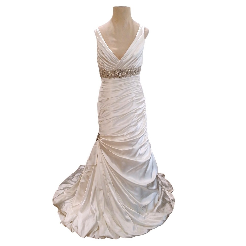 Maggie Sottero and Midgley Couture Designer Jeweled  Wedding Gown Size 14 Corset